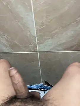 Snapshot of Brianmayers7 chatting on 10-22-25, 08:52 Brianmayers7 online show from 10-22-25, 08:52