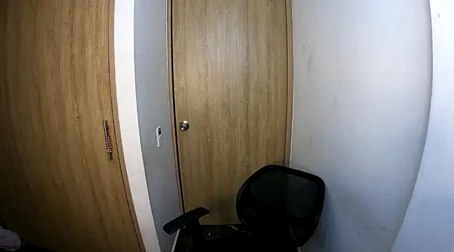 hot quenn online show from 12-28-24, 12:47