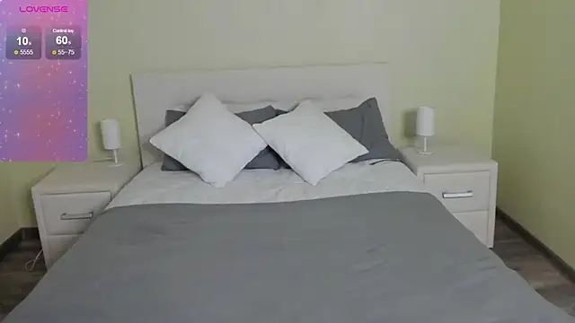 JulieTaylors online show from 02-23-25, 05:07