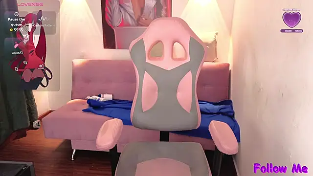 vittorialombardi   online show from 10-10-25, 08:13