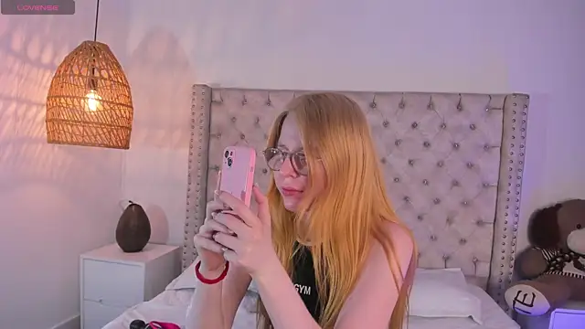 Snapshot of Alexa_Handler chatting on 12-02-25, 08:04 Alexa Handler online show from 12-02-25, 08:04