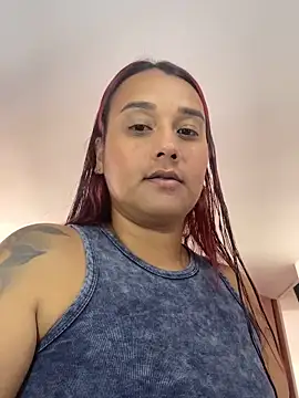 Cafeziitha02 online show from 11-11-25, 07:36