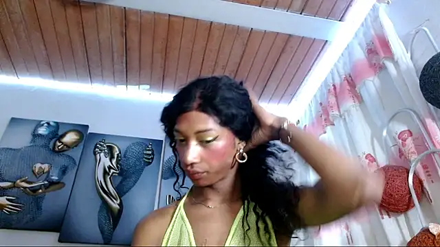 Snapshot of Maidi_ chatting on 02-07-25, 01:53 Maidi online show from 02-07-25, 01:53