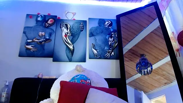 Snapshot of Maidi_ chatting on 03-20-25, 03:14 Maidi online show from 03-20-25, 03:14