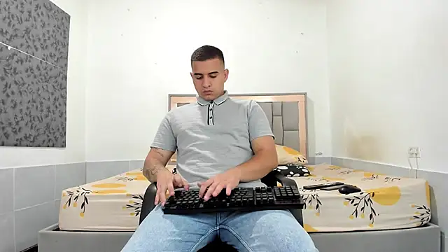 simookeler online show from 04-20-26, 11:17