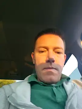 Bigtater1999 online show from 10-20-25, 11:43