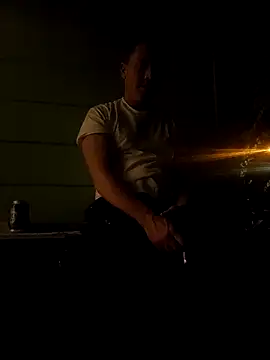 Bigtater1999 online show from 11-10-25, 02:21