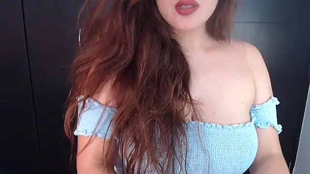 AdharaLujan online show from 01-01-25, 09:31