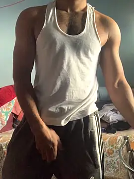 Snapshot of Vampire_xoxo chatting on 12-10-24, 06:33 Vampire xoxo online show from 12-10-24, 06:33