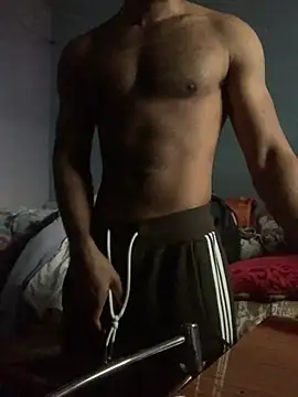 Snapshot of Vampire_xoxo chatting on 12-19-24, 10:45 Vampire xoxo online show from 12-19-24, 10:45