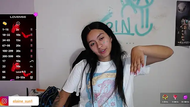 Snapshot of elaine_sun chatting on 02-13-25, 05:26 elaine sun online show from 02-13-25, 05:26