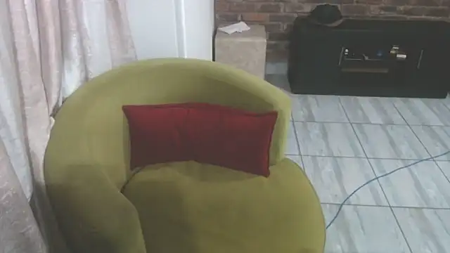 Snapshot of Wettitiesxxx chatting on 11-01-25, 07:16 Wettitiesxxx online show from 11-01-25, 07:16