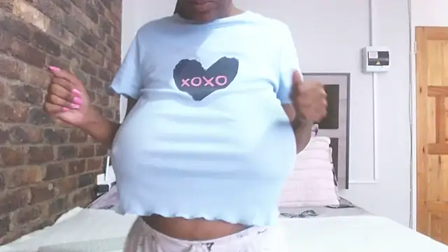 Snapshot of Wettitiesxxx chatting on 12-03-25, 09:29 Wettitiesxxx online show from 12-03-25, 09:29