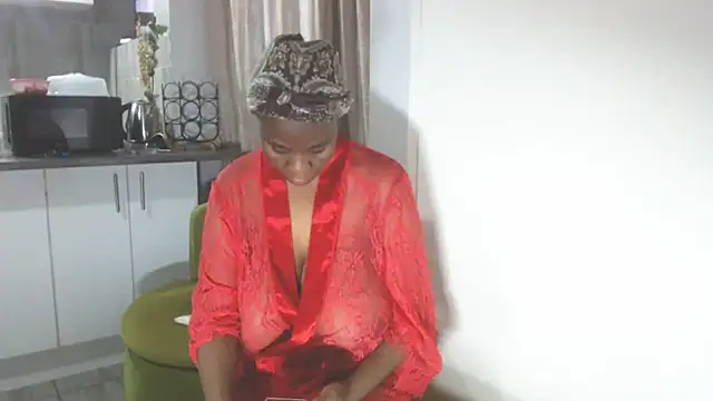 Snapshot of Wettitiesxxx chatting on 12-15-25, 06:23 Wettitiesxxx online show from 12-15-25, 06:23