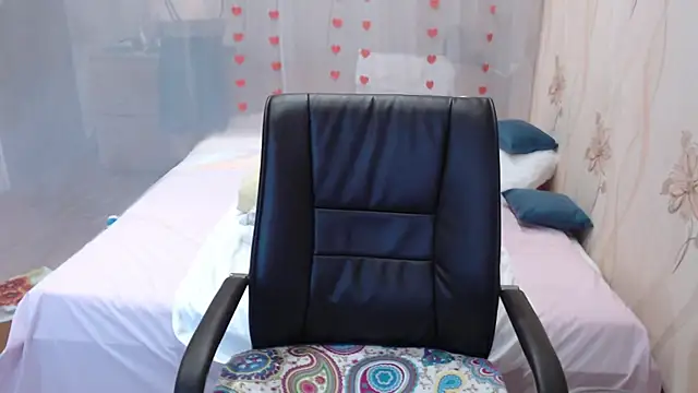 OlgaHottie online show from 10-20-25, 11:27