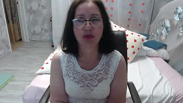 Snapshot of OlgaHottie chatting on 06-21-26, 02:25 OlgaHottie online show from 06-21-26, 02:25