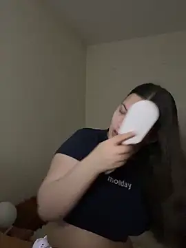 Snapshot of Prudie_Gabriella chatting on 11-24-25, 09:53 Prudie Gabriella online show from 11-24-25, 09:53