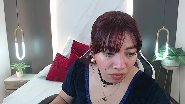 Snapshot of alma_fenix chatting on 01-09-25, 03:12 alma fenix online show from 01-09-25, 03:12