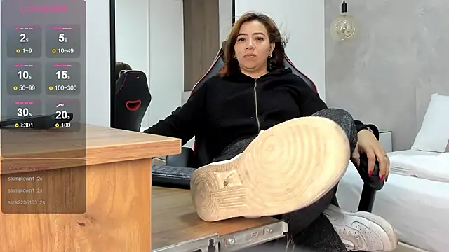 alma fenix online show from 10-28-25, 12:30