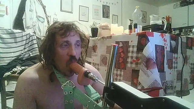 cyril020202 online show from 11-01-25, 11:07