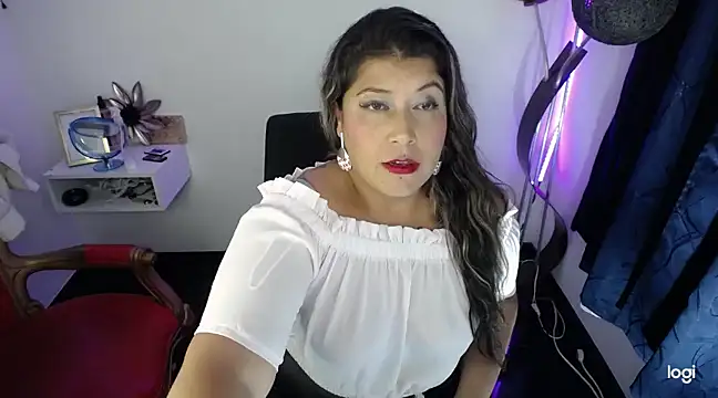 Snapshot of AmeliaThompsonTaboo chatting on 03-15-25, 12:36 AmeliaThompsonTaboo online show from 03-15-25, 12:36