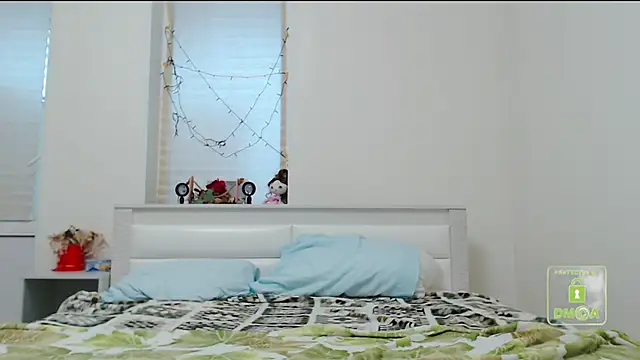 cute and hot online show from 01-09-25, 09:37