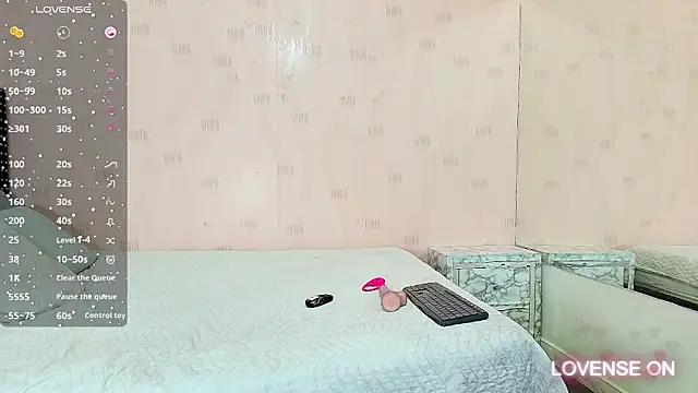 hotlatinateacher online show from 01-08-25, 02:25