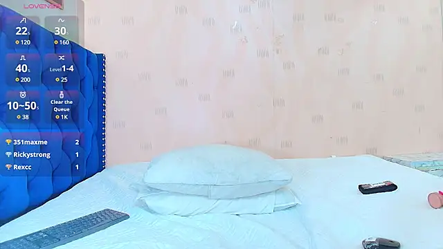 hotlatinateacher online show from 01-17-25, 01:25