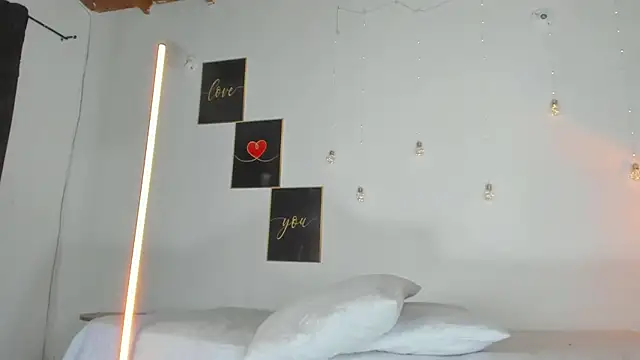 angelinepossy online show from 03-07-25, 03:29