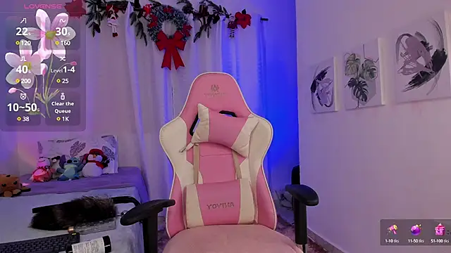 Snapshot of Lia_Petite1 chatting on 02-01-25, 11:48 Lia Petite1 online show from 02-01-25, 11:48