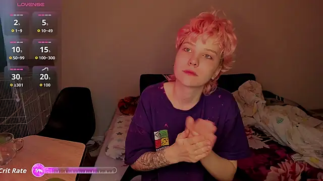 Snapshot of School_Love chatting on 11-13-25, 07:18 School Love online show from 11-13-25, 07:18