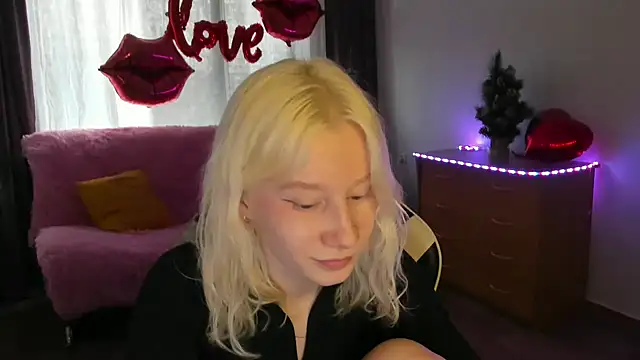 EnigmaSee online show from 04-06-26, 09:10