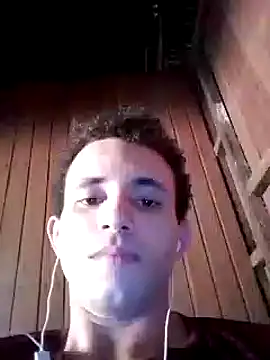 Snapshot of jhonmenas14 chatting on 11-02-25, 06:32 jhonmenas14 online show from 11-02-25, 06:32