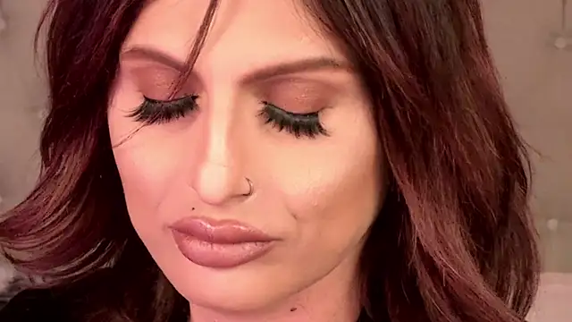 Snapshot of xprettysmilex chatting on 02-04-25, 08:06 xprettysmilex online show from 02-04-25, 08:06