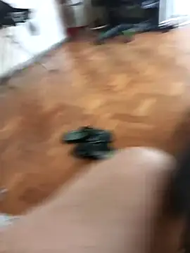 Snapshot of lobomisterioso13 chatting on 11-05-25, 06:52 lobomisterioso13 online show from 11-05-25, 06:52