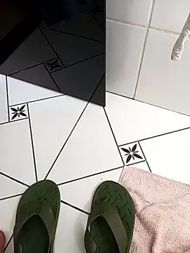 lobomisterioso13 online show from 04-06-26, 11:22