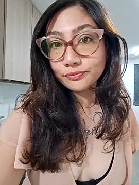 Mia Ruiz online show from 03-21-25, 01:34