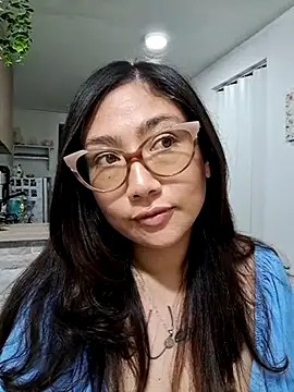 Mia Ruiz online show from 03-23-25, 01:53