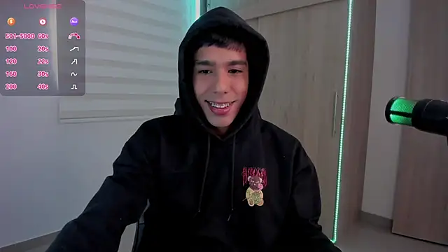 aldrinwhite online show from 01-20-25, 03:18