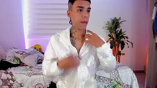 aldrinwhite online show from 09-14-25, 05:34