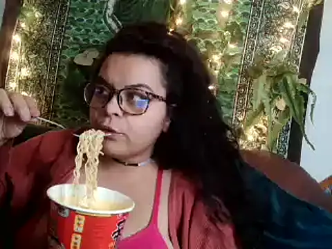 Snapshot of smathydeez69 chatting on 02-05-25, 06:35 smathydeez69 online show from 02-05-25, 06:35