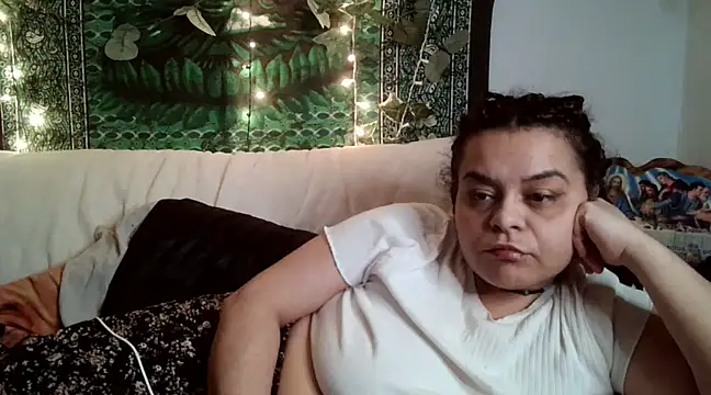 Snapshot of smathydeez69 chatting on 02-26-25, 07:31 smathydeez69 online show from 02-26-25, 07:31