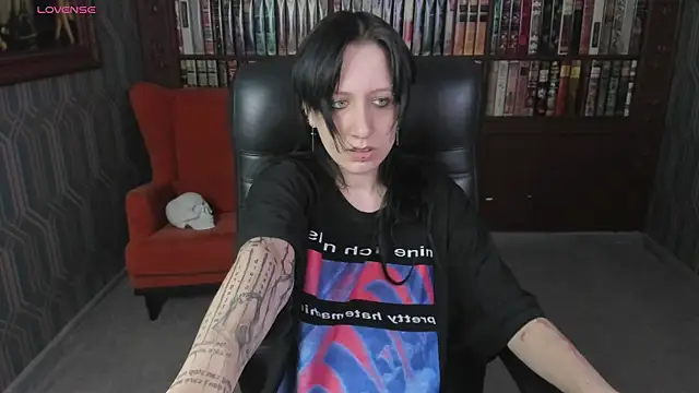 Medusa  Gorgona online show from 09-27-25, 07:57