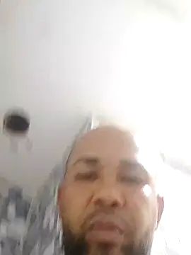 Frankie0880 online show from 12-29-24, 11:18