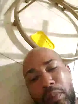 Frankie0880 online show from 01-10-25, 02:57