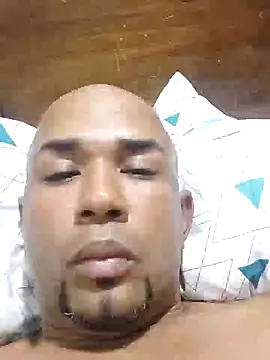 Frankie0880 online show from 02-02-25, 03:32