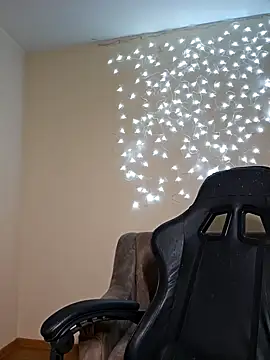 Snapshot of DanaWard chatting on 01-14-25, 09:09 DanaWard online show from 01-14-25, 09:09