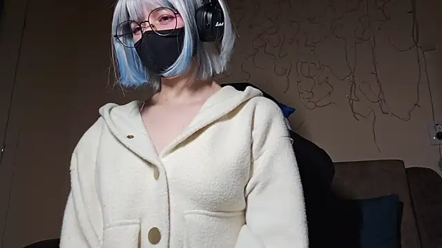 Snapshot of DanaWard chatting on 09-29-25, 10:14 DanaWard online show from 09-29-25, 10:14