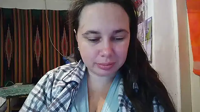 Snapshot of Cora_Maro chatting on 10-01-25, 11:44 Cora Maro online show from 10-01-25, 11:44