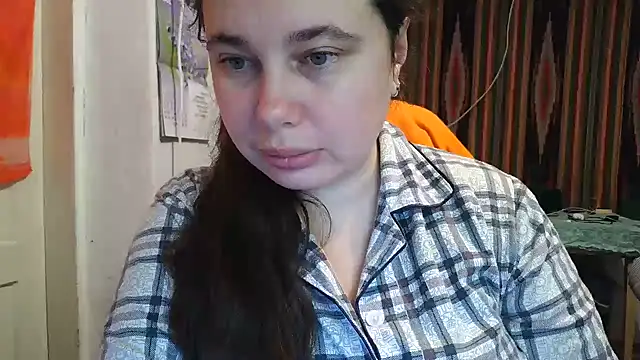 Cora Maro online show from 10-20-25, 10:32